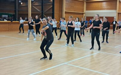  La Zumba fait carton plein à Marolles-les-Braults ! 